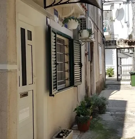 Antea Apartment